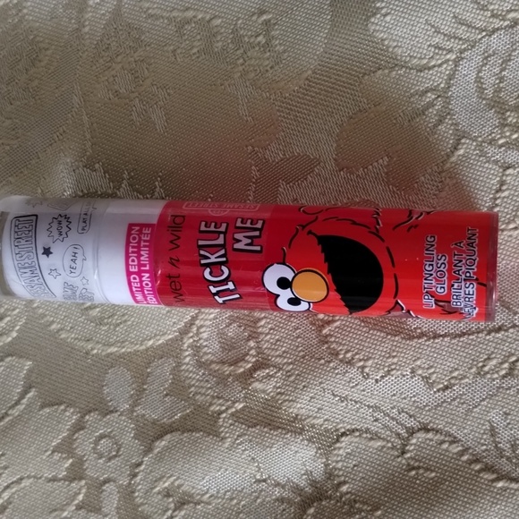 Limited edition Sesame Street Makeup - Picture 6 of 8